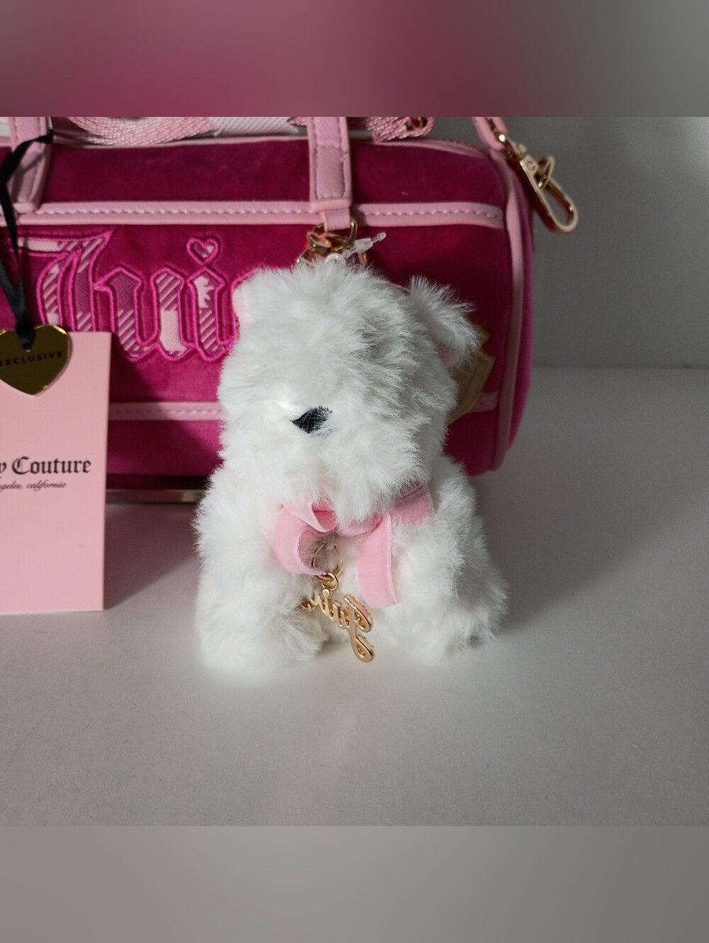 Juicy Couture Exclusive Raspberry/ Pink Velvet Barrel Bag with Fur Charm - Picture 4 of 12